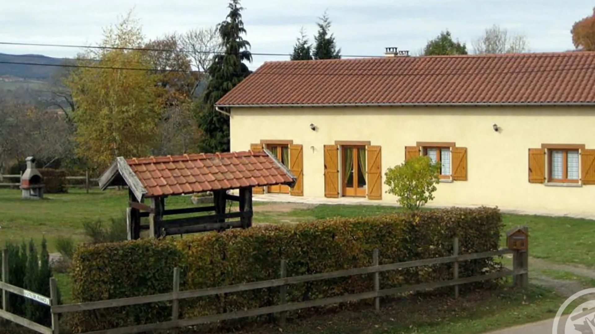 Gite De Charme En Rhone-Alpes : Terrasse, Cheminee, Jardin, Ideal Famille, Accessible Pmr - Fr-1-496-93 Saint-Priest-la-Prugne 別荘