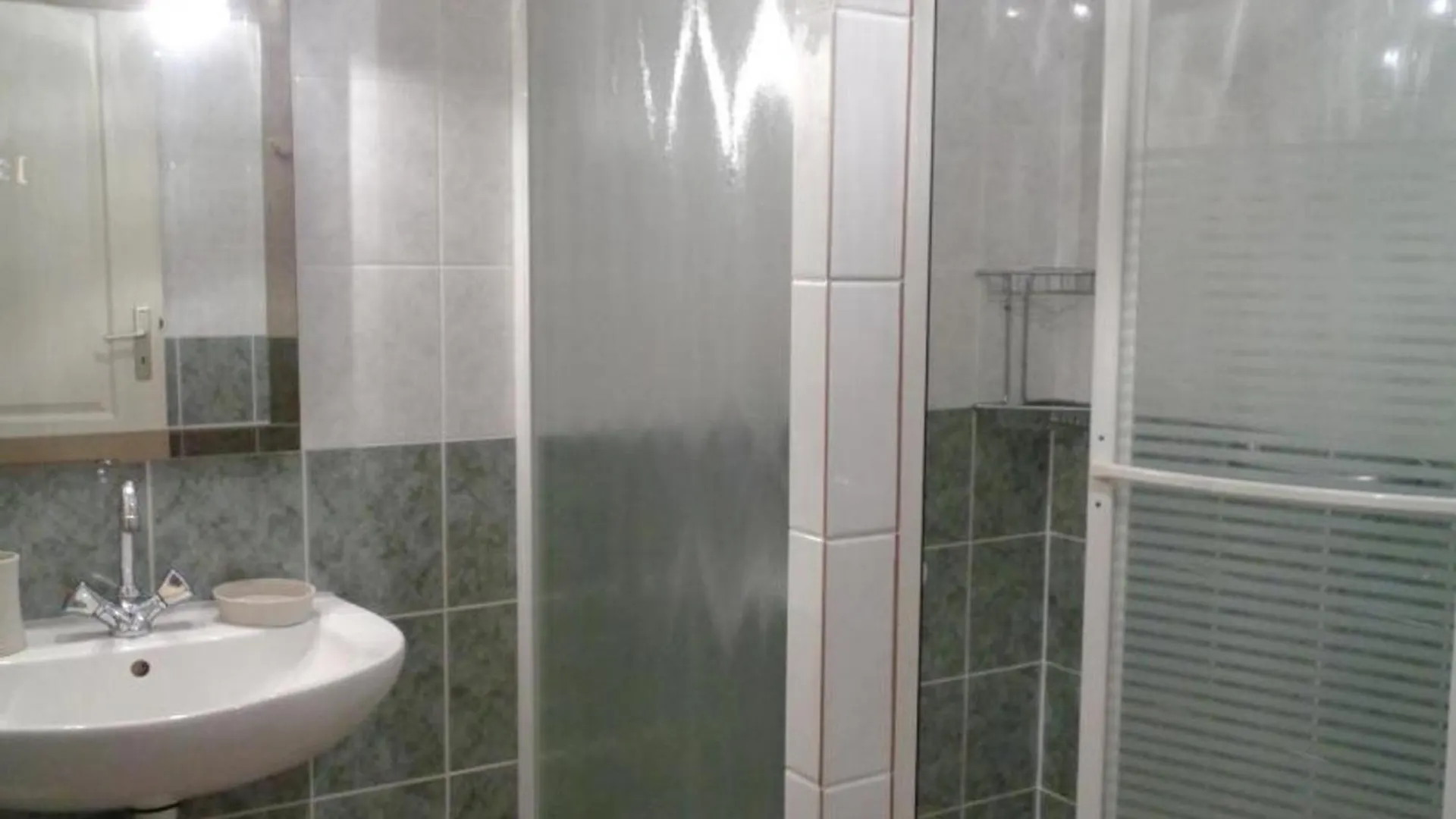Gite De Charme En Rhone-Alpes : Terrasse, Cheminee, Jardin, Ideal Famille, Accessible Pmr - Fr-1-496-93 Saint-Priest-la-Prugne