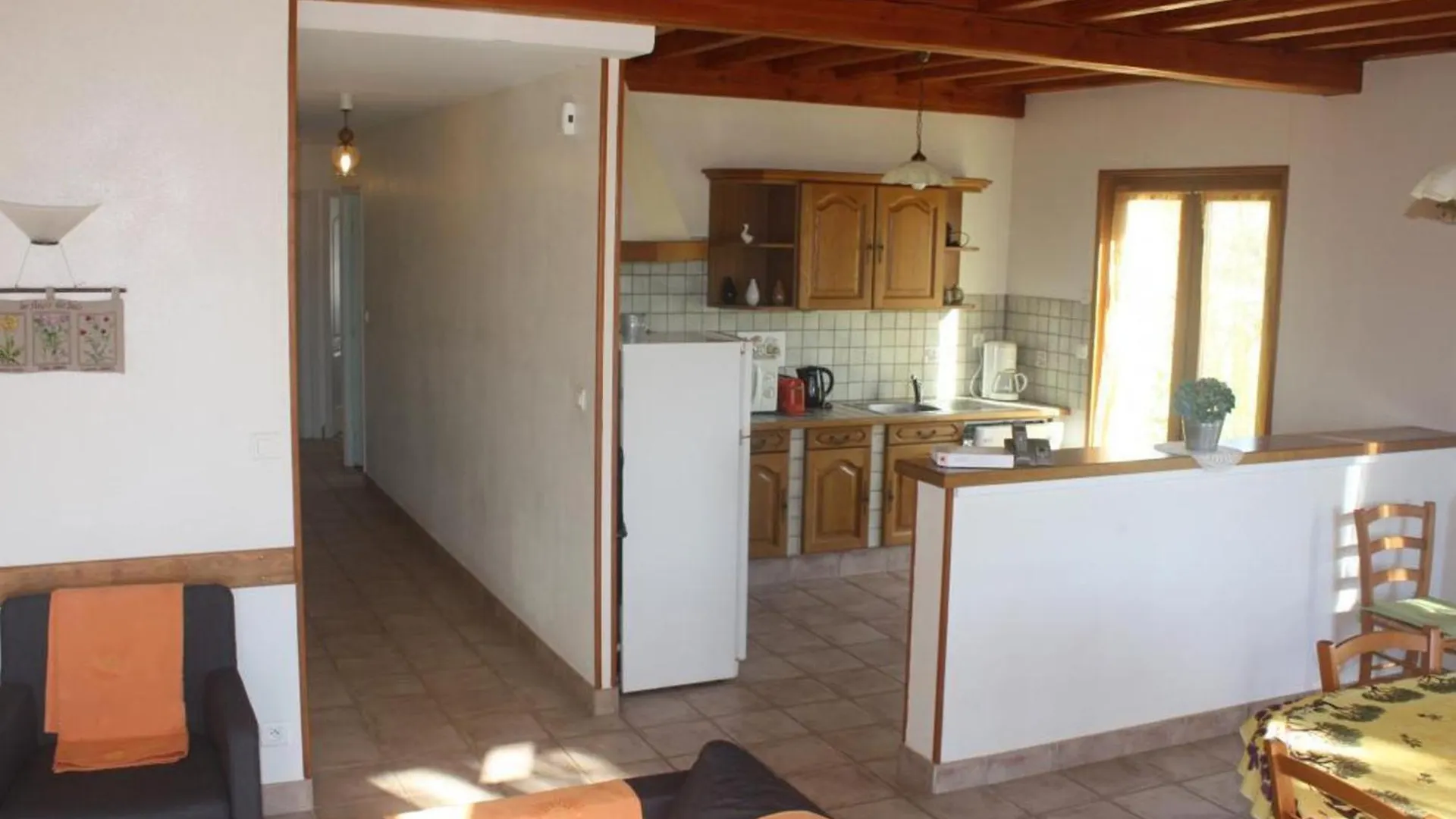 Gite De Charme En Rhone-Alpes : Terrasse, Cheminee, Jardin, Ideal Famille, Accessible Pmr - Fr-1-496-93 Saint-Priest-la-Prugne フランス